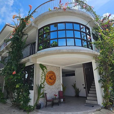 Dhigurah Cottage Eksteriør billede
