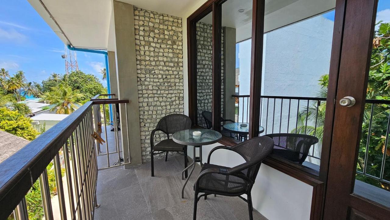 Dhigurah Cottage Eksteriør billede